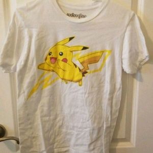 Size Small Mens Pikachu Shirt